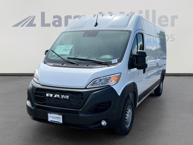 2025 RAM ProMaster Cargo Van Tradesman