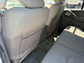 2015 Nissan Frontier SV 4WD! CREW CAB! CLEAN MACHINE!