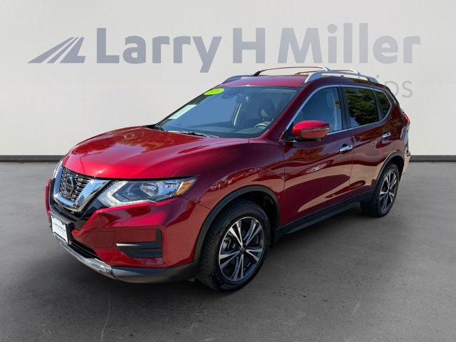 2020 Nissan Rogue SV AWD! SUPER LOW MILES!