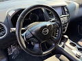 2020 Nissan Pathfinder SV SUPER CLEAN