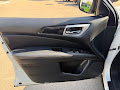 2020 Nissan Pathfinder SV SUPER CLEAN