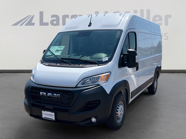 2025 RAM ProMaster Cargo Van Tradesman