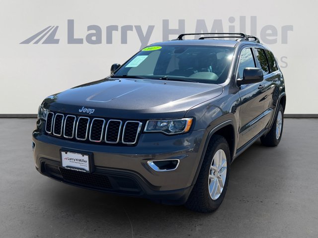2017 Jeep Grand Cherokee Laredo 4X4! LOW MILES!