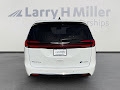 2023 Chrysler Pacifica Hybrid Limited BIG MPG'S!