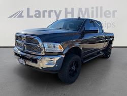 2017 RAM 2500 Laramie 4X4! LOW MILES!