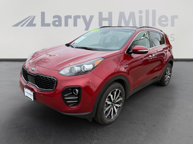 2018 Kia Sportage EX AWD! LOW MILES!
