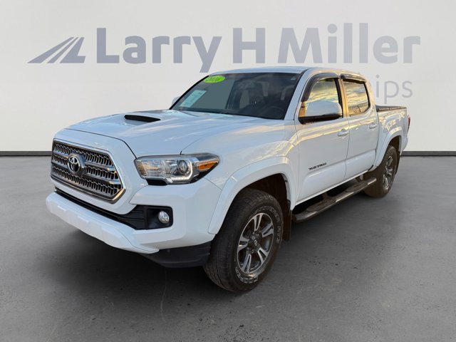 2016 Toyota Tacoma TRD Sport  MANUAL TRANSMISSION! LOW MILE