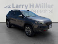 2020 Jeep Cherokee Trailhawk SUPER CLEAN!