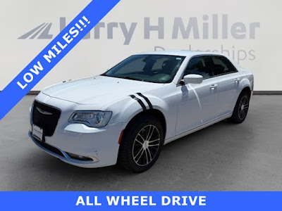 2021 Chrysler 300