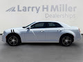 2021 Chrysler 300 Touring